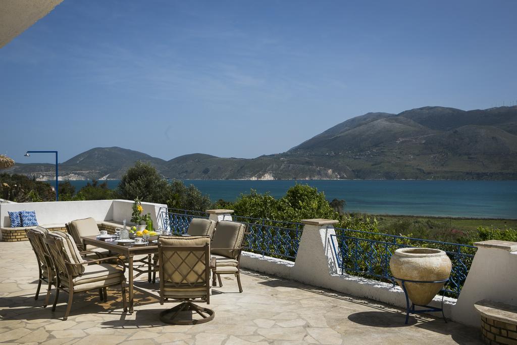 Villa Afrodite Mousata Exterior foto